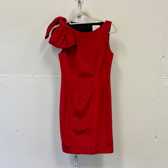 Lotus Grace Dresses & Skirts - Lotus Grace Sleeveless Bow Shoulder Sheath Cocktail Mini Dress Size 4 Red